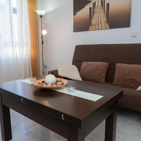 Bhost - Virrey Apartment *